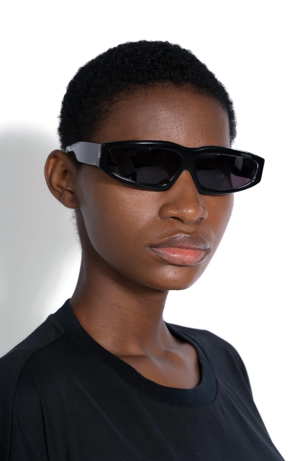 Marques ' Almeida ANGULAR FRAME SUNGLASSES