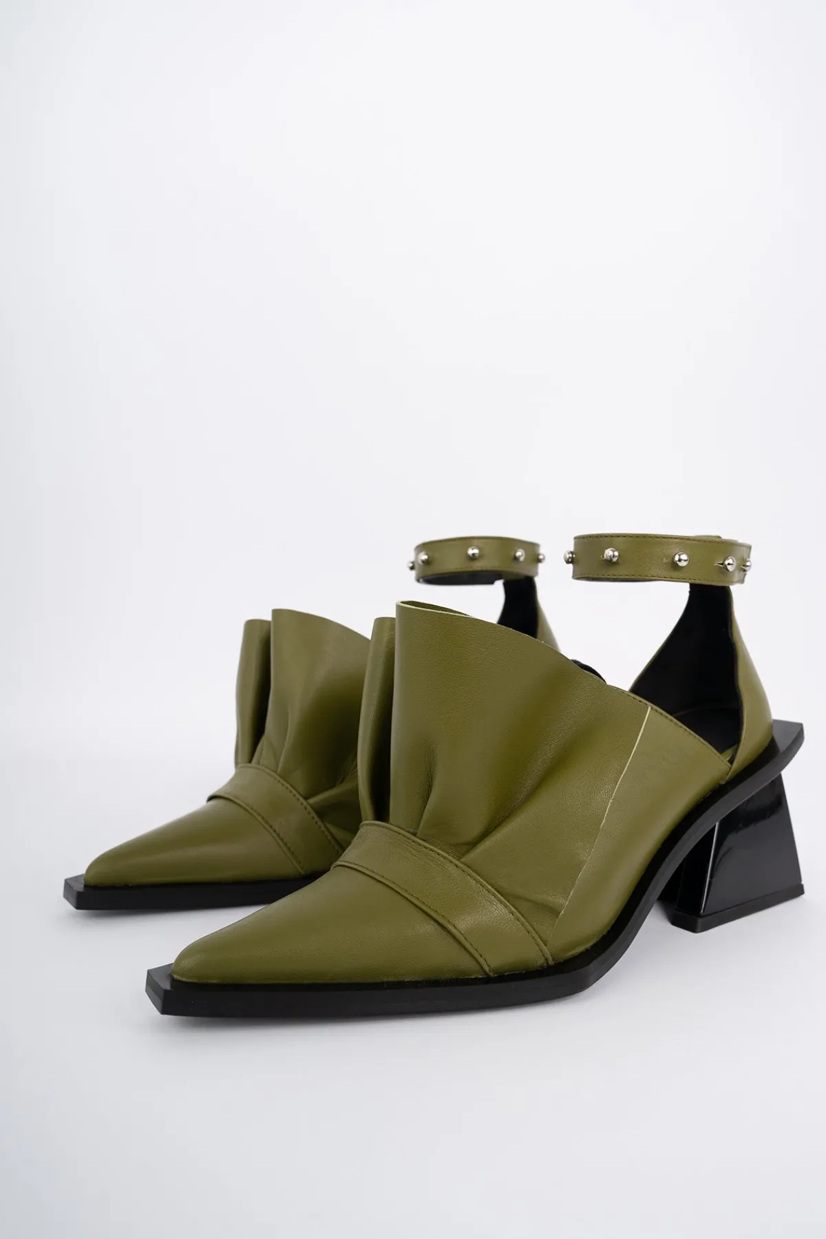 Marques ' Almeida POINTY FRILL LACE UP PUMPS