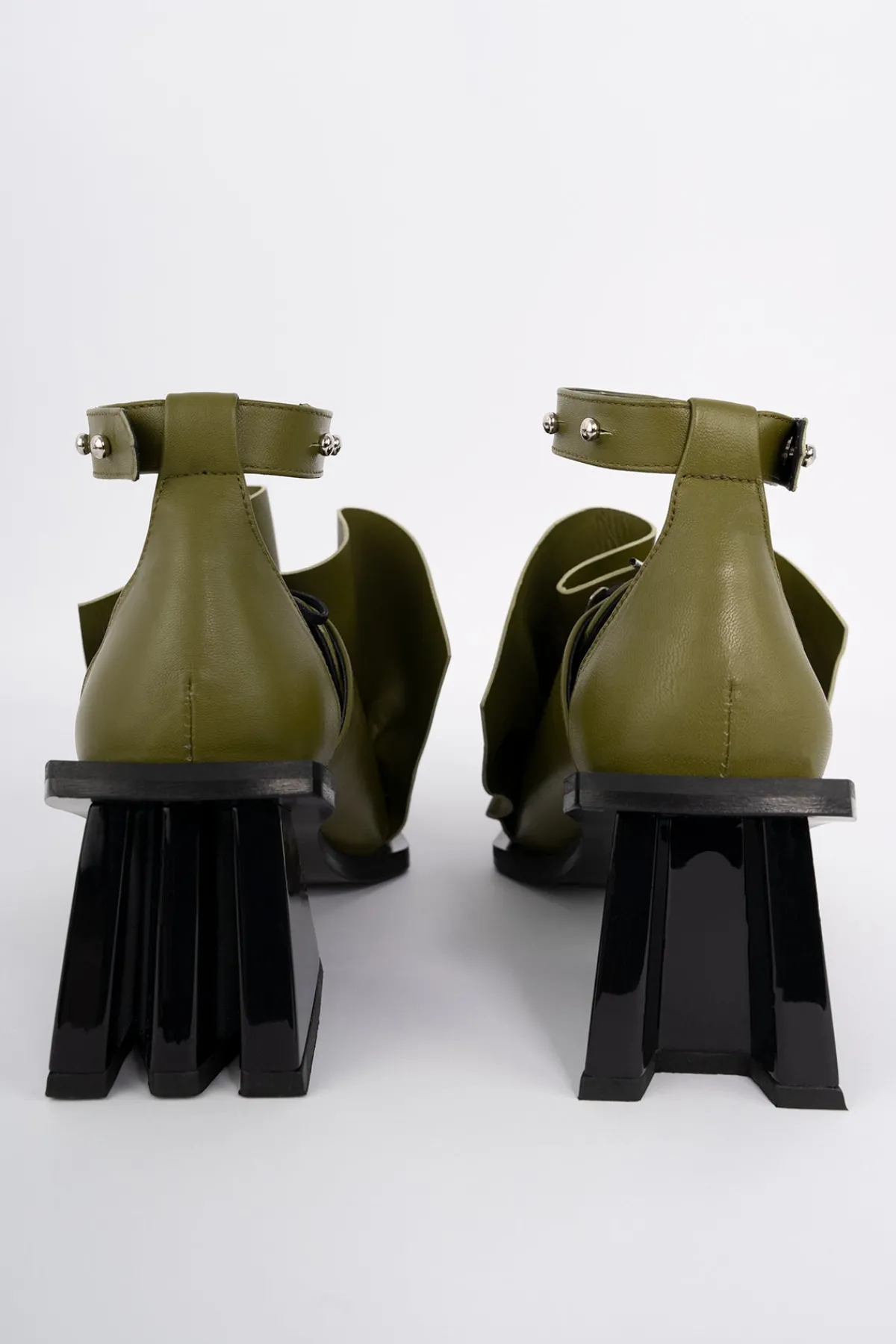 Marques ' Almeida POINTY FRILL LACE UP PUMPS